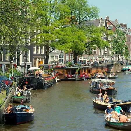 Short Group - Jordaan Area Appartement