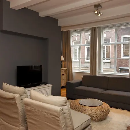 Short Group - Jordaan Area Amsterdam